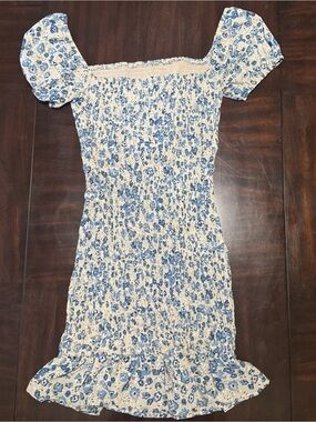 Smocked Blue Floral Puff-Sleeve Dress